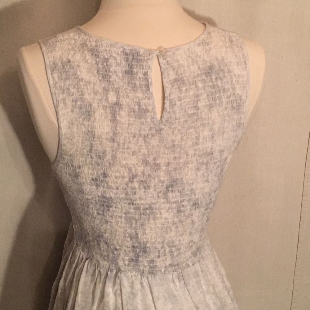 Maisie Smocked Gray/White Tank Lined Dress Size S - Picture 4 of 8